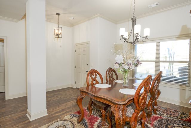 54 Sunnybrook Drive, Deatsville, AL 36022