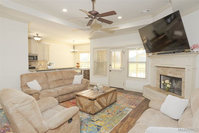 54 Sunnybrook Drive, Deatsville, AL 36022