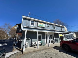 754 Hartford Avenue, Hartford, VT 05001