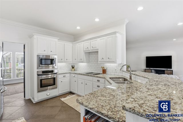 703 Brandon Drive, Cleburne, TX 76033