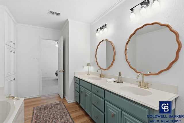 703 Brandon Drive, Cleburne, TX 76033