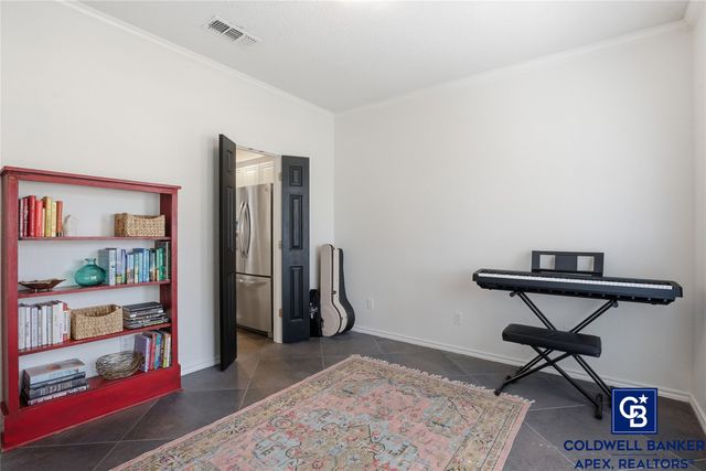 703 Brandon Drive, Cleburne, TX 76033