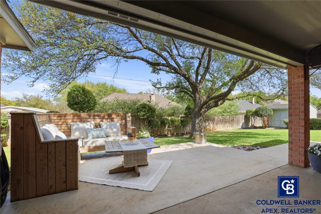 703 Brandon Drive, Cleburne, TX 76033