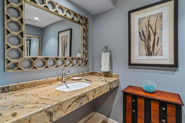 36690 Palm Court, Rancho Mirage, CA 92270