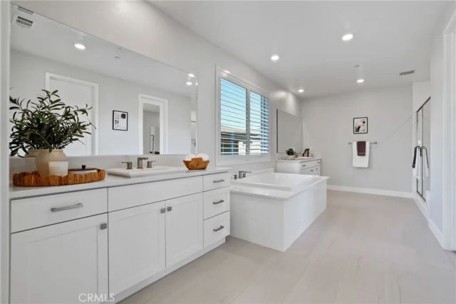 624 Pelion, Lake Forest, CA 92630