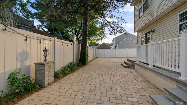 502 Martha Avenue, Bellport, NY 11713
