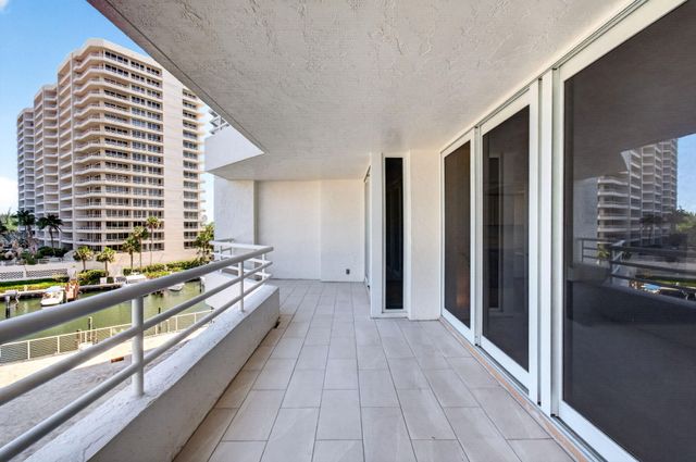 4201 N Ocean Boulevard C 307, Boca Raton, FL 33431