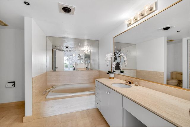 4201 N Ocean Boulevard C 307, Boca Raton, FL 33431