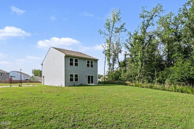 900 Berkeley Glen Road, Zebulon, NC 27597