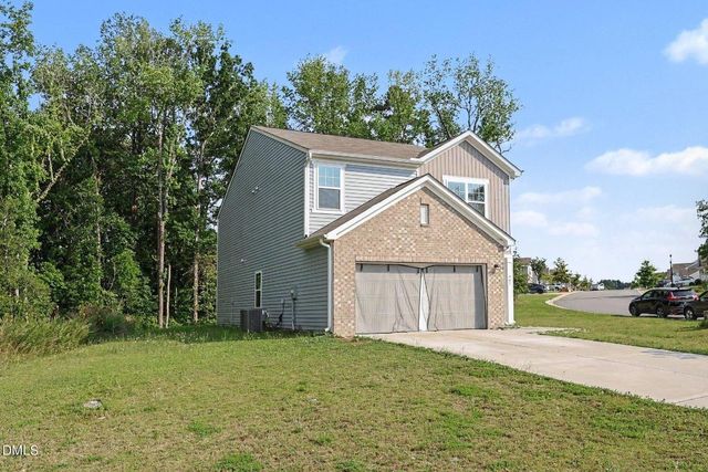 900 Berkeley Glen Road, Zebulon, NC 27597
