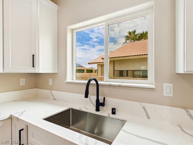 1740 South Jerome Lane, Pahrump, NV 89048