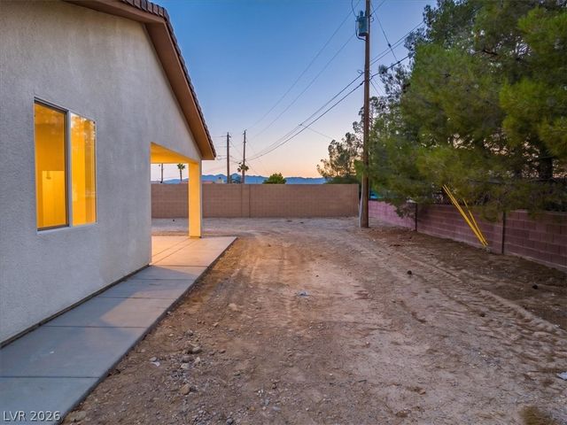 1740 South Jerome Lane, Pahrump, NV 89048