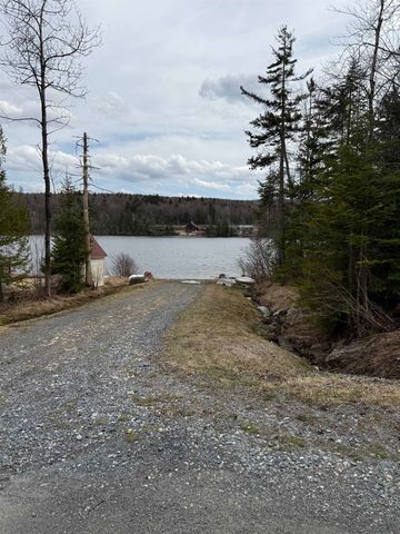 347 Hickory Road, Woodford, VT 05201