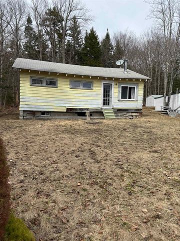 347 Hickory Road, Woodford, VT 05201