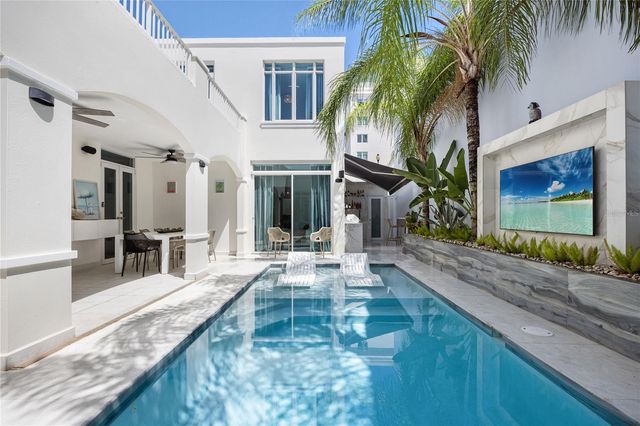 3 MALACHITE, Vega Alta, PR 00692