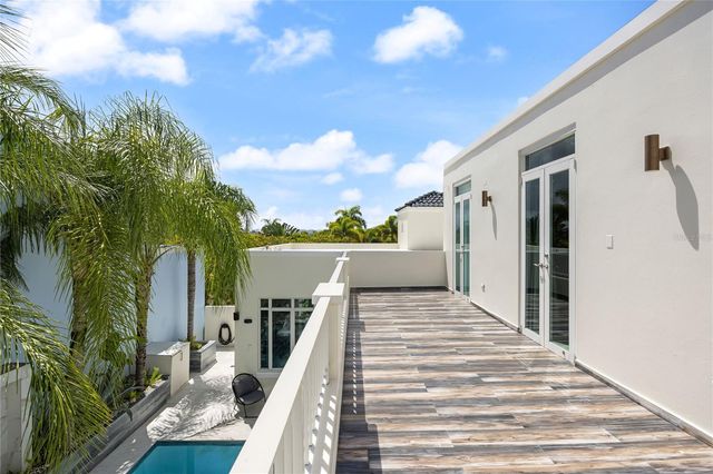 3 MALACHITE, Vega Alta, PR 00692