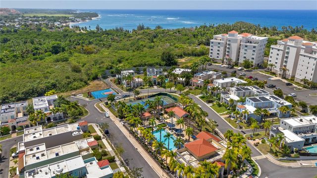 3 MALACHITE, Vega Alta, PR 00692