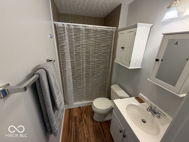 1006 E Walnut Street, Frankton, IN 46044
