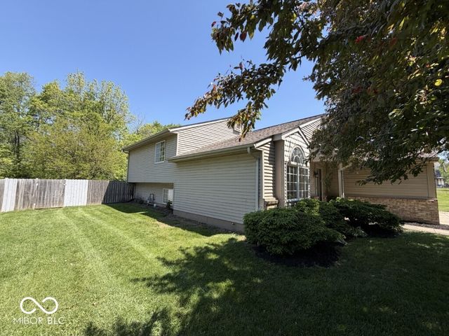 1006 E Walnut Street, Frankton, IN 46044