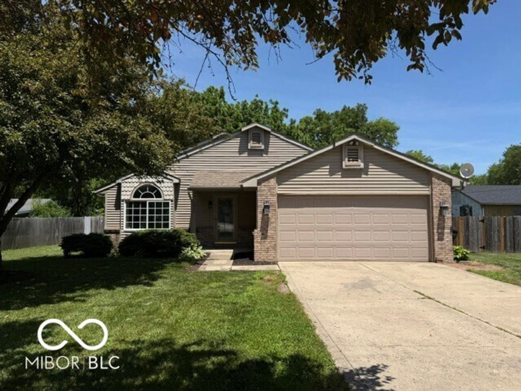 1006 E Walnut Street, Frankton, IN 46044