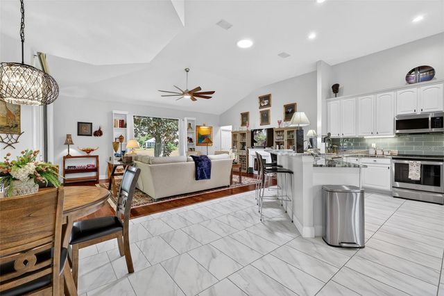 1760 EDGEWATER DRIVE, Mount Dora, FL 32757