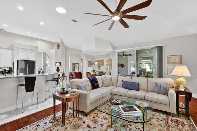 1760 EDGEWATER DRIVE, Mount Dora, FL 32757