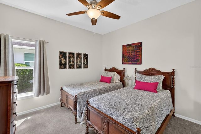 1760 EDGEWATER DRIVE, Mount Dora, FL 32757