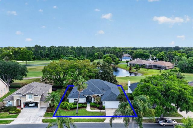 1760 EDGEWATER DRIVE, Mount Dora, FL 32757