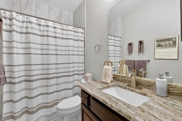 1760 EDGEWATER DRIVE, Mount Dora, FL 32757