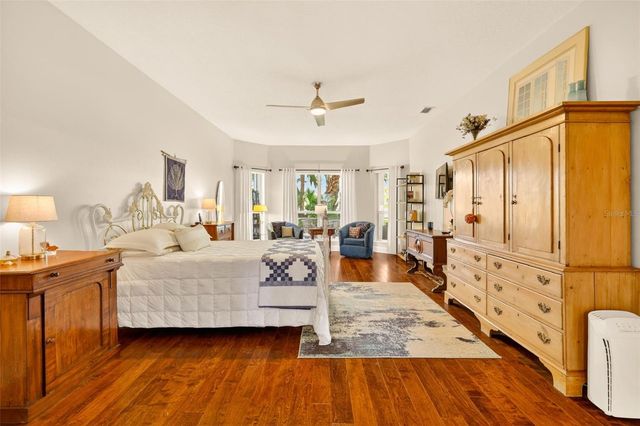 1760 EDGEWATER DRIVE, Mount Dora, FL 32757