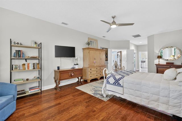 1760 EDGEWATER DRIVE, Mount Dora, FL 32757