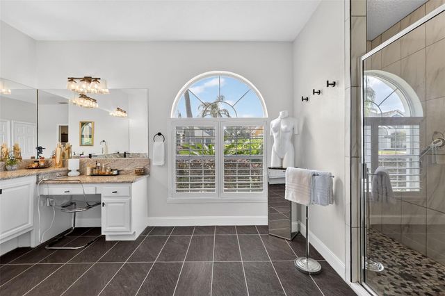 1760 EDGEWATER DRIVE, Mount Dora, FL 32757