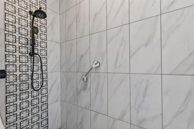 1760 EDGEWATER DRIVE, Mount Dora, FL 32757