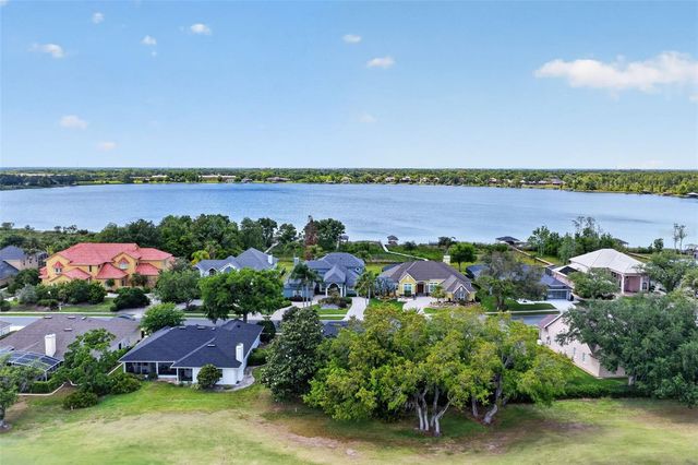 1760 EDGEWATER DRIVE, Mount Dora, FL 32757