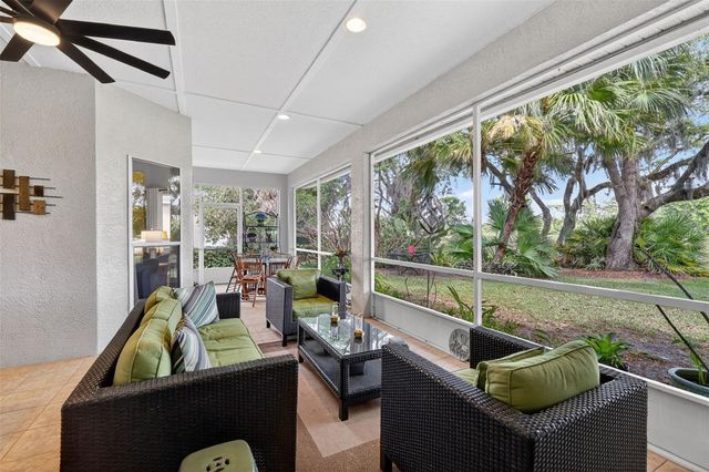 1760 EDGEWATER DRIVE, Mount Dora, FL 32757