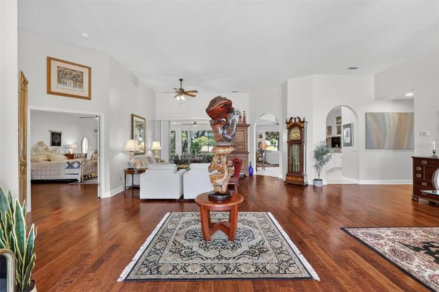 1760 EDGEWATER DRIVE, Mount Dora, FL 32757