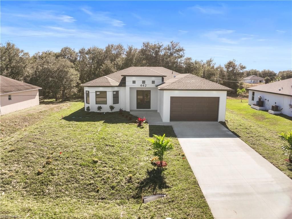 442 Poplar ST, LEHIGH ACRES, FL 33974 — photo 2