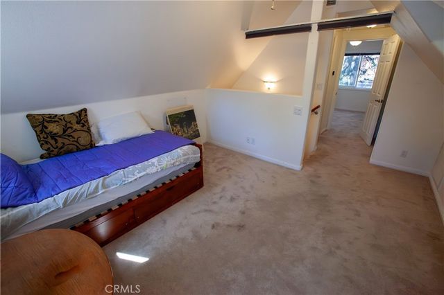 5881 Lone Pine Canyon, Wrightwood, CA 92397