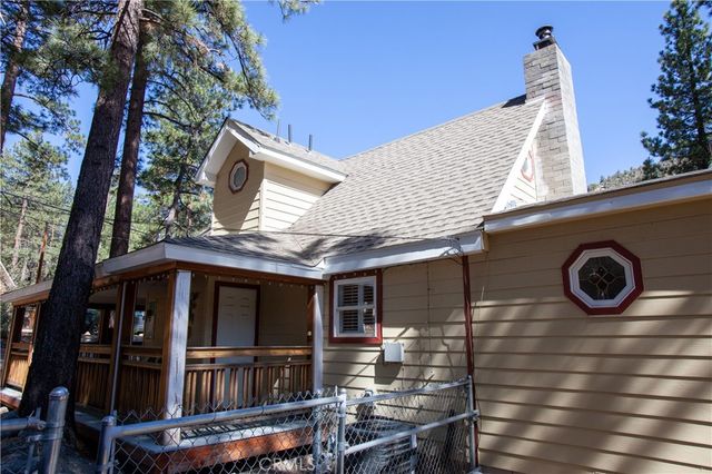5881 Lone Pine Canyon, Wrightwood, CA 92397