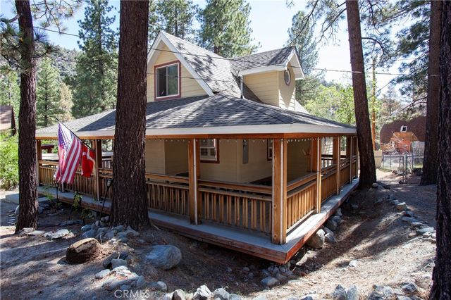 5881 Lone Pine Canyon, Wrightwood, CA 92397