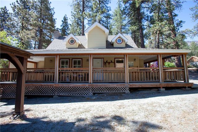 5881 Lone Pine Canyon, Wrightwood, CA 92397