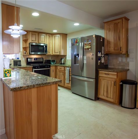 5881 Lone Pine Canyon, Wrightwood, CA 92397