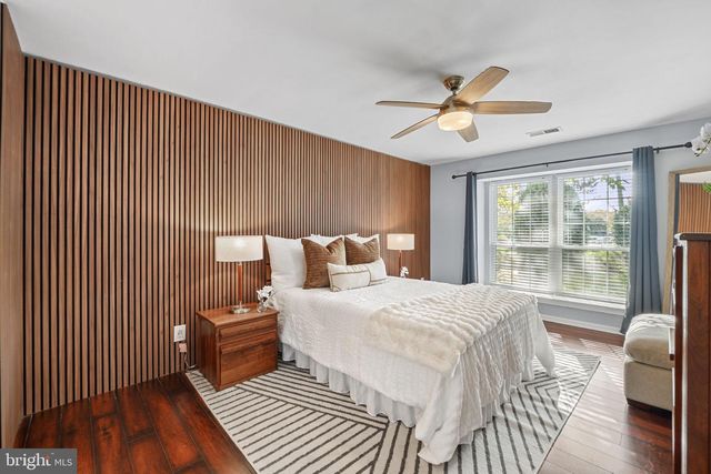 4561 INTERLACHEN CT #H, Alexandria, VA 22312