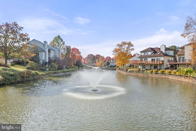 4561 INTERLACHEN CT #H, Alexandria, VA 22312