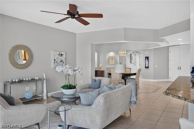 6081 Silver King BLVD 302, Cape Coral, FL 33914