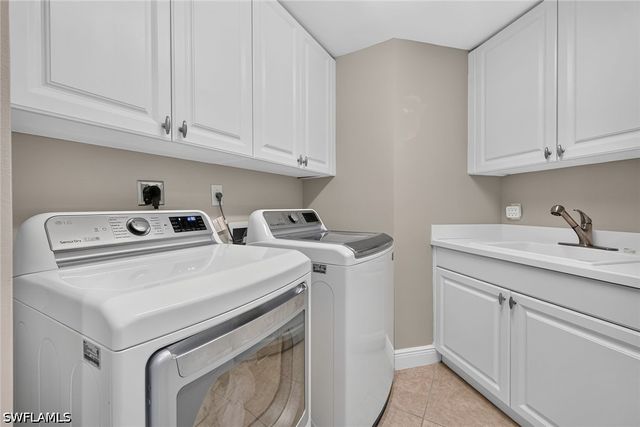 6081 Silver King BLVD 302, Cape Coral, FL 33914