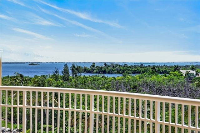 6081 Silver King BLVD 302, Cape Coral, FL 33914