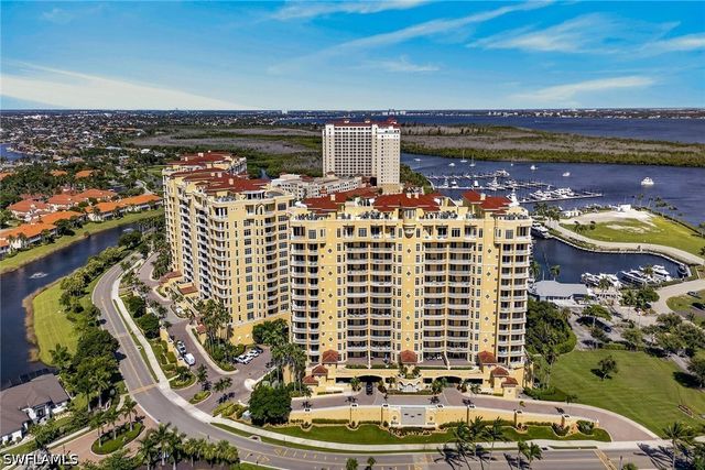 6081 Silver King BLVD 302, Cape Coral, FL 33914