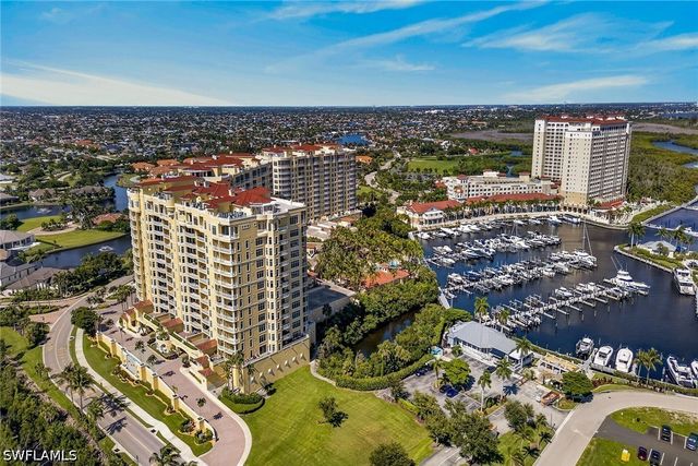 6081 Silver King BLVD 302, Cape Coral, FL 33914