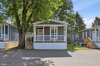 541 FURNACE HILLS PIKE #19, Lititz, PA 17543